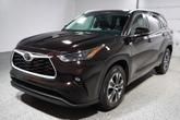 Thumbnail of 2022 Purple Toyota Highlander