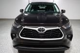 Thumbnail of 2022 Purple Toyota Highlander