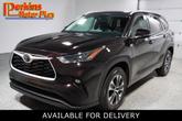 Photo of 2022 Purple Toyota Highlander