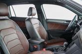 Thumbnail of 2022 Oryx White Pearl Effect Volkswagen Tiguan