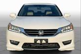 Thumbnail of 2015 White Orchid Pearl Honda Accord
