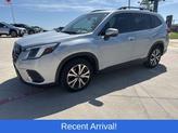 Photo of 2022 Ice Silver Metallic Subaru Forester