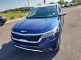 Thumbnail of 2023 Dark Ocean Blue/White Roof Kia Seltos