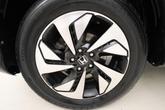Thumbnail of 2015 Crystal Black Pearl Honda CR-V