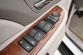 Thumbnail of 2007 Summit White Chevrolet Avalanche
