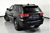Thumbnail of 2017 Gray Jeep Grand Cherokee