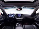 Thumbnail of 2018 White INFINITI Q70