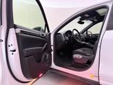 Thumbnail of 2018 White Porsche Cayenne