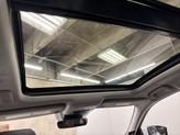 Thumbnail of 2025 Platinum White Pearl Acura MDX