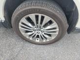 Thumbnail of 2022 Blizzard Pearl Toyota Venza