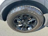 Thumbnail of 2023 Glacier White Pearl/Ebony Black Roof Kia Sportage