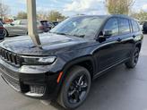 Thumbnail of 2025 Diamond Black Crystal Pearlcoat Jeep Grand Cherokee L