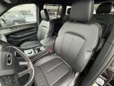 Thumbnail of 2025 Diamond Black Crystal Pearlcoat Jeep Grand Cherokee