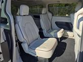Thumbnail of 2017 Billet Silver Metallic Clearcoat Chrysler Pacifica