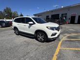 Thumbnail of 2018 White Honda Pilot