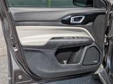 Thumbnail of 2022 Granite Crystal Clearcoat Metallic Jeep Compass