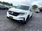 Thumbnail of 2022 Platinum White Pearl Honda Pilot