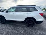 Thumbnail of 2022 Platinum White Pearl Honda Pilot