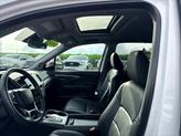 Thumbnail of 2022 Platinum White Pearl Honda Pilot