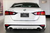 Thumbnail of 2022 Pearl White Tricoat Nissan Altima