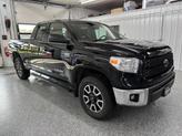 Thumbnail of 2016 Black Toyota Tundra