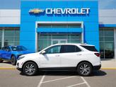 Thumbnail of 2022 Iridescent Pearl Tricoat Chevrolet Equinox