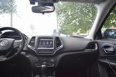 Thumbnail of 2021 Bright White Clearcoat Jeep Cherokee