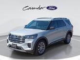 Photo of 2025 White Metallic Ford Explorer