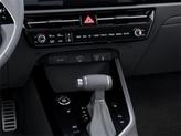 Thumbnail of 2025 Snow White Pearl Kia Niro