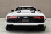 Thumbnail of 2022 Ibis White/Black Roof Audi R8
