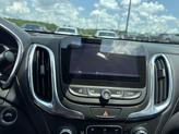 Thumbnail of 2020 Silver Ice Metallic Chevrolet Equinox
