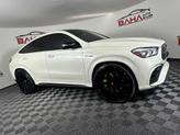 Thumbnail of 2021 White Mercedes-Benz AMG GLE 63