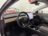 Thumbnail of 2020 Pearl White Multi-Coat Tesla Model 3