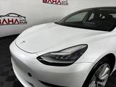 Thumbnail of 2020 Pearl White Multi-Coat Tesla Model 3