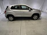 Thumbnail of 2017 Silver Ice Metallic Chevrolet Trax