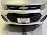 Thumbnail of 2017 Silver Ice Metallic Chevrolet Trax