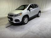 Thumbnail of 2017 Silver Ice Metallic Chevrolet Trax