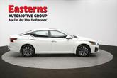 Thumbnail of 2023 Pearl White Tricoat Nissan Altima
