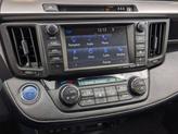 Thumbnail of 2018 Blizzard Pearl Toyota RAV4 Hybrid