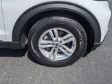 Thumbnail of 2023 Oxford White Ford Explorer