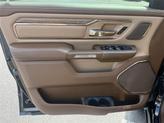 Thumbnail of 2020 Diamond Black Crystal Pearlcoat RAM 1500