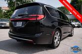 Thumbnail of 2022 Brilliant Black Crystal Pearlcoat Chrysler Pacifica