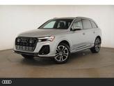 2025 Audi Q7 45 Premium Plus