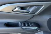Thumbnail of 2025 Summit White Chevrolet Traverse
