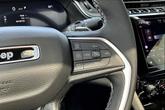 Thumbnail of 2025 Diamond Black Crystal Pearlcoat Jeep Grand Cherokee