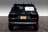 Thumbnail of 2025 Diamond Black Crystal Pearlcoat Jeep Grand Cherokee