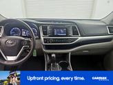 Thumbnail of 2019 Blue Toyota Highlander