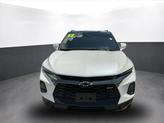 Thumbnail of 2022 Iridescent Pearl Tricoat Chevrolet Blazer