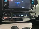 Thumbnail of 2016 Blue Toyota Prius