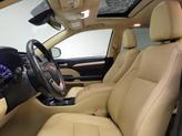 Thumbnail of 2017 Burgundy Toyota Highlander